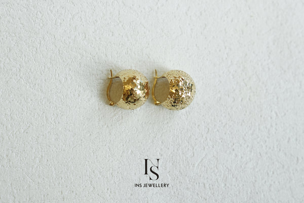 18K Gold Earrings