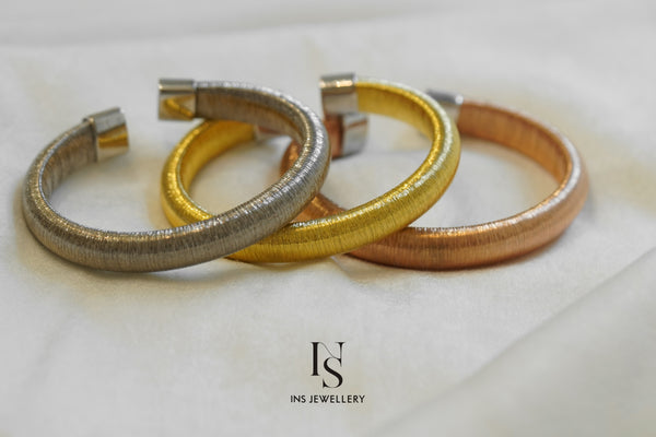 141 German Craft Bangle