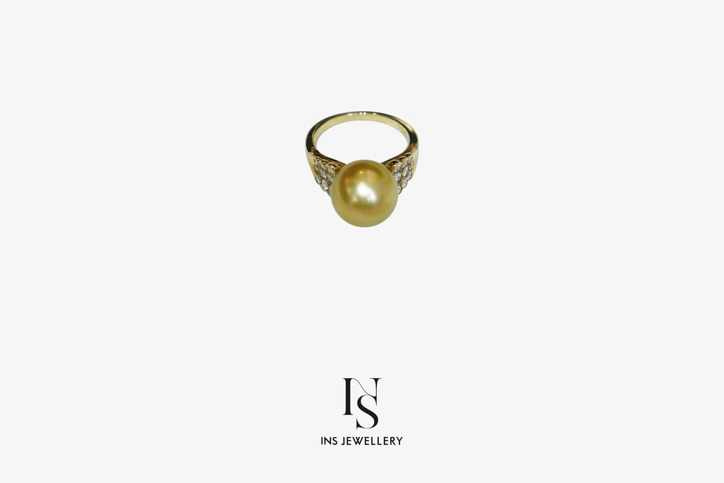 Golden Pearl Ring
