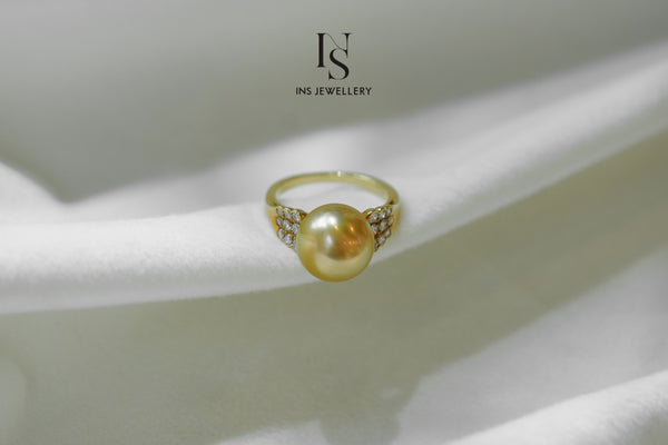 Golden Pearl Ring