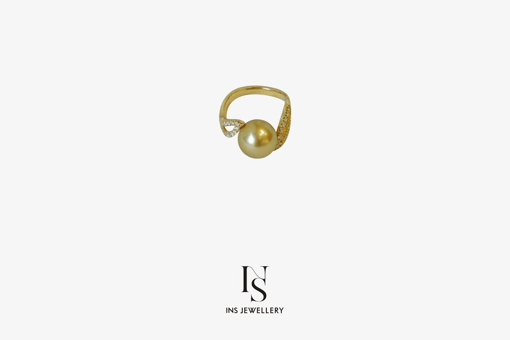 Golden Pearl Ring