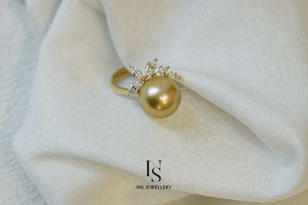 Golden Pearl Ring
