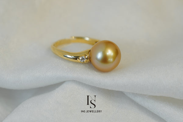 Golden Pearl Ring