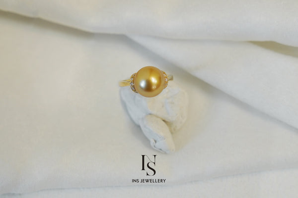 Golden Pearl Ring
