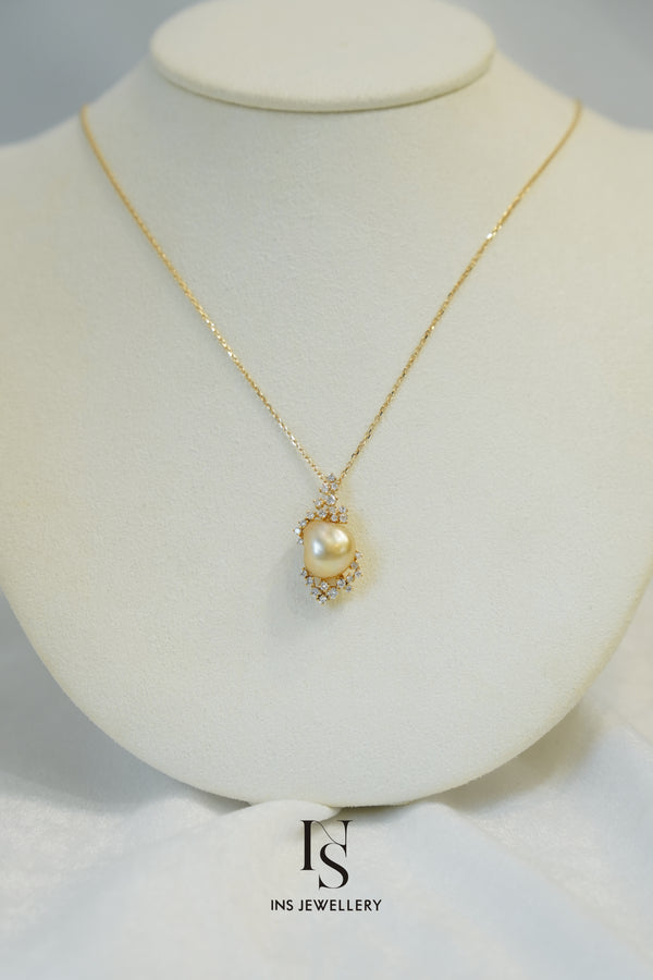 Golden Keshi Pearl Necklace