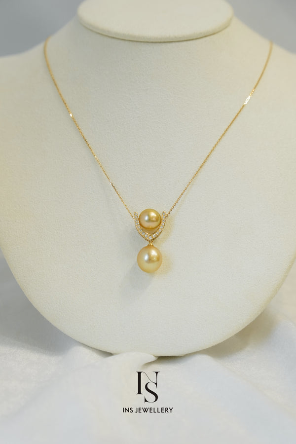 Golden Pearl Necklace