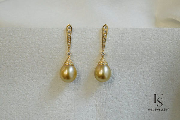 Golden Pearl Earrings