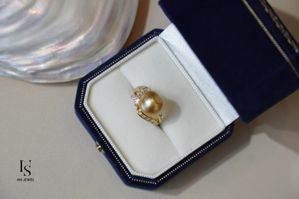 0320 Golden Pearl Ring