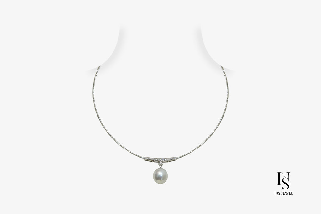 0352 South Sea Pearl Collar