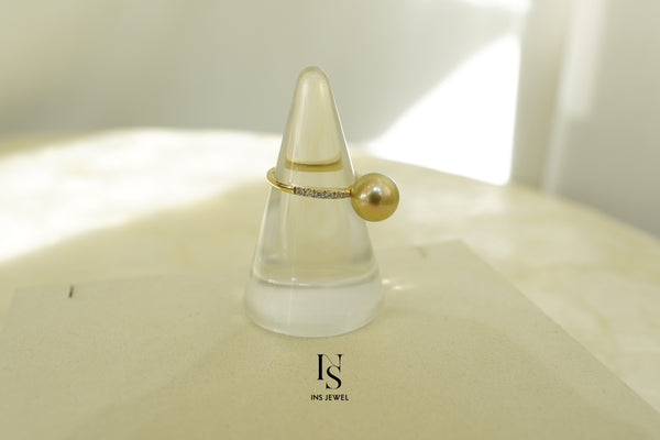 Golden Pearl Ring