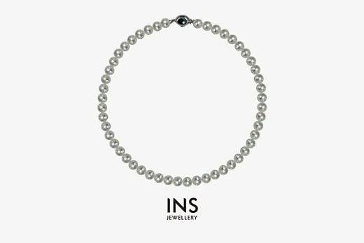 Japanese AKOYA Pearl Necklace