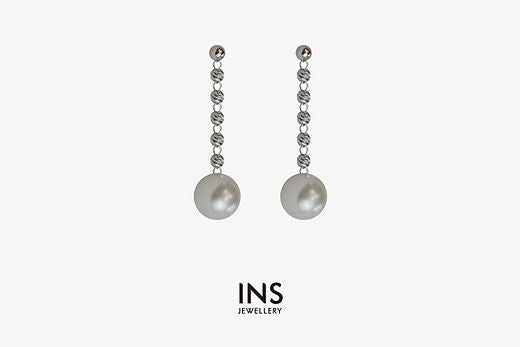 Japanese AKOYA Pearl Earrings